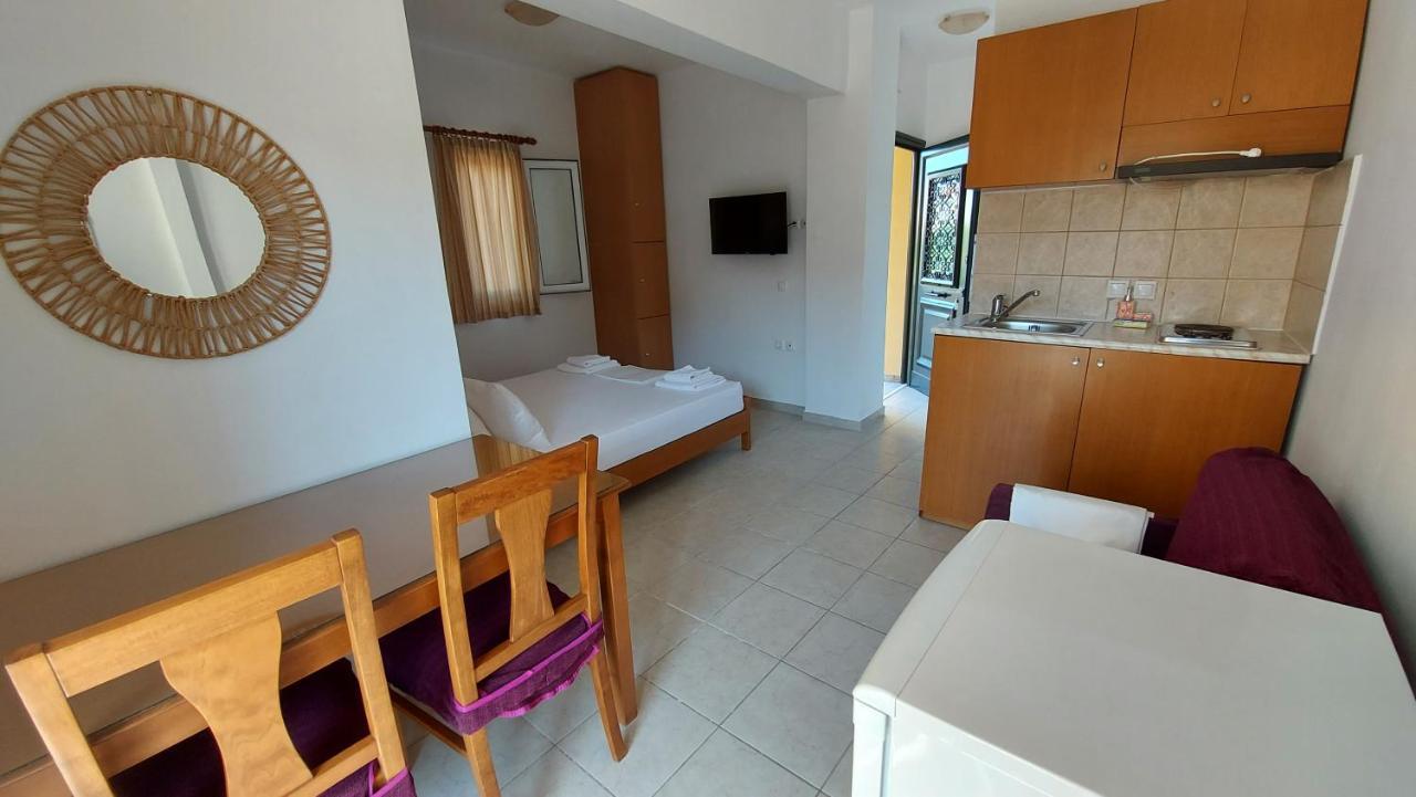 C-View Apartments Megalochori  المظهر الخارجي الصورة
