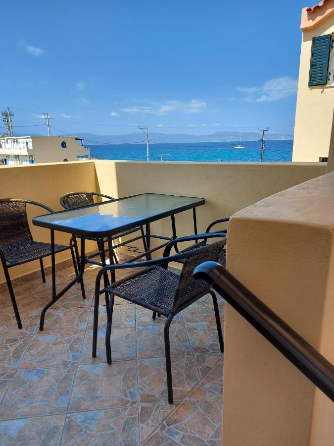 C-View Apartments Megalochori  المظهر الخارجي الصورة