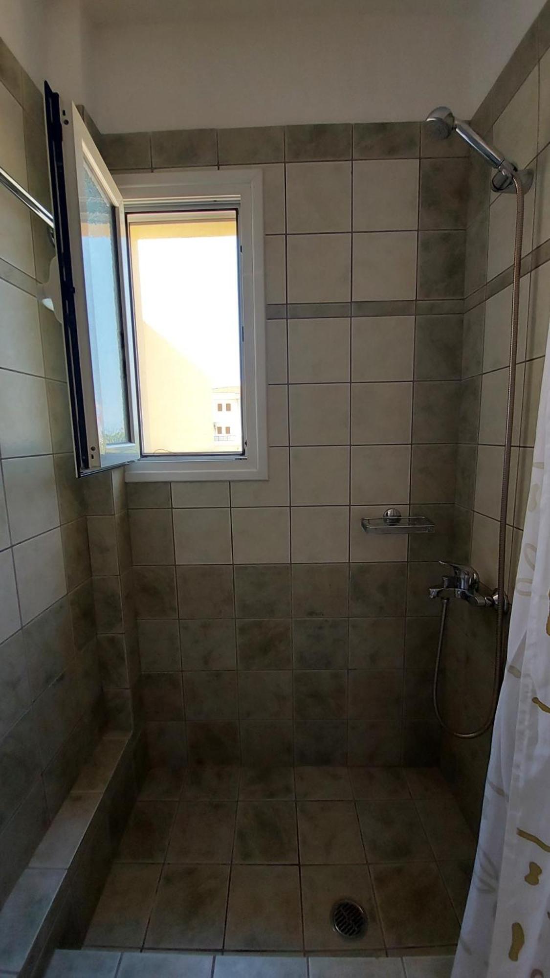 C-View Apartments Megalochori  الغرفة الصورة